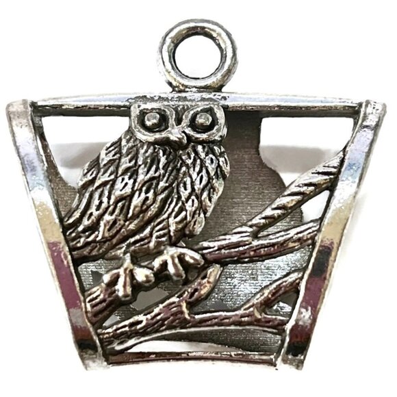 As Low As $2 Large Scarf Tibetan Style Hanger Bail Scarf Tube Carved Owl (1) - Picture 1 of 5